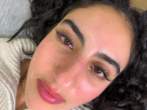 Haylinlashes - Visual