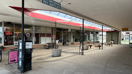 Golden Valley Shopping Center Gallery - United States