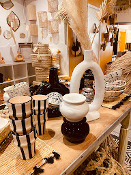 Photo n°13 de Maison Soo à Saint-Cannat (Magasin de vêtements pour femmes)