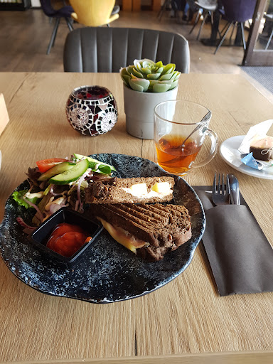 't Hart van Dieren - Sushi & Tapas - Thumbnail