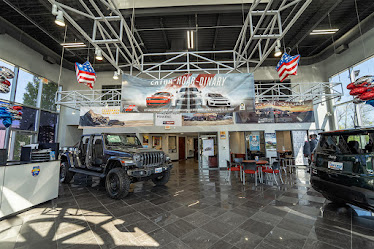 Russ Darrow Chrysler Dodge Jeep RAM of West Bend Service Center