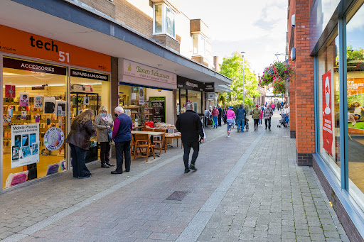 Daniel Owen Shopping Centre - Thumbnail