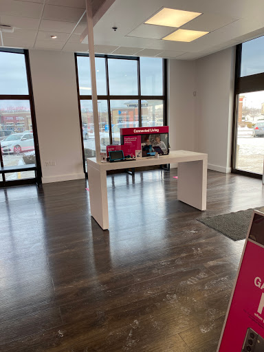 T-Mobile Experience Store - Thumbnail
