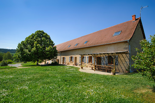 Photo de Gîtes Les Capucines à Luzy (58170)