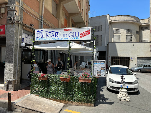 Dal Mare in Giu