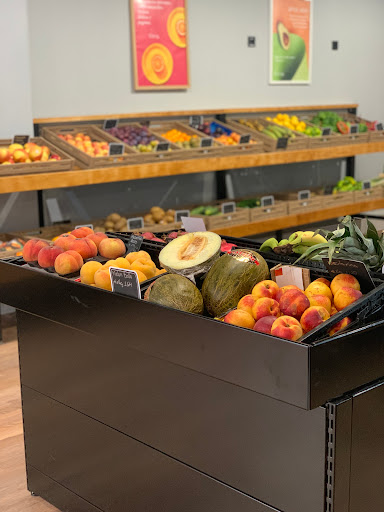 Tizana Fruteria - Visual
