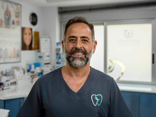 Clínica Dental Ruiz-Coello Almería - Thumbnail