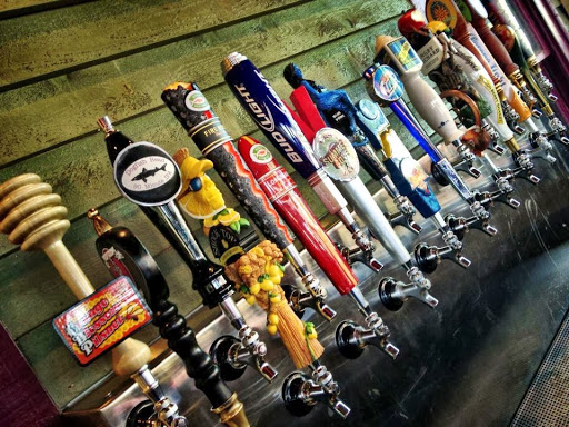 Grind Gastropub & Kona Tiki Bar - Thumbnail