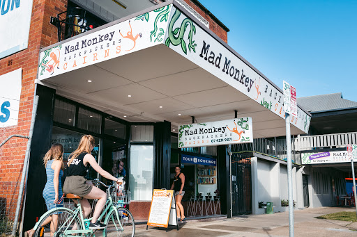 Mad Monkey Central - Visual