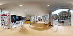 Photo n°28 de Boutique SFR Reims Talleyrand à Reims (Opérateur téléphonique)