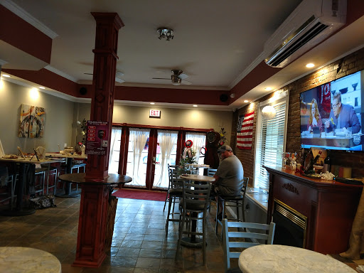 Lucchi Family Wine Cellars - Thumbnail