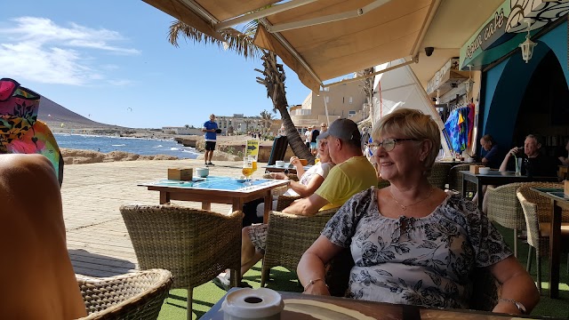 Agua Café Tapas-Music-Bar