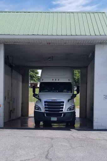 High Car Wash - Thumbnail