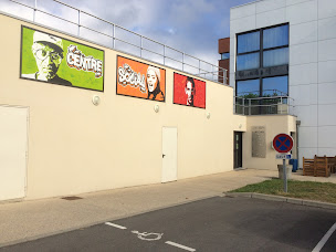 Photo n°1 de Centre social du Véron à Avoine (Centre social)