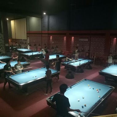 RedBall Jatibening Billiard, Author: Memets Slamet