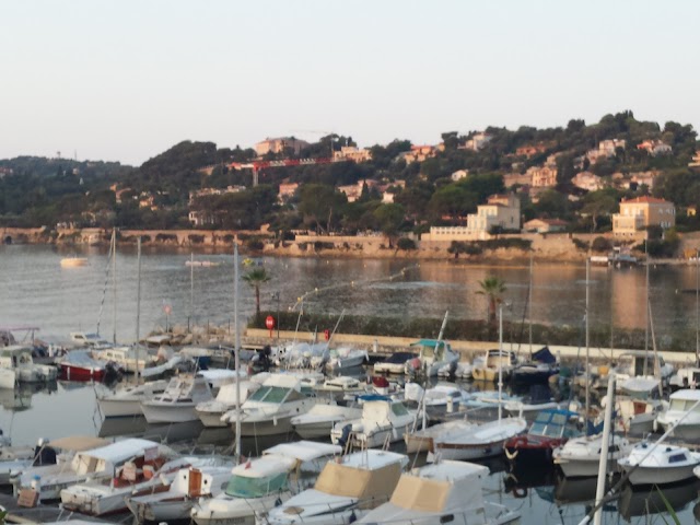 Les Salons De La Rotonde