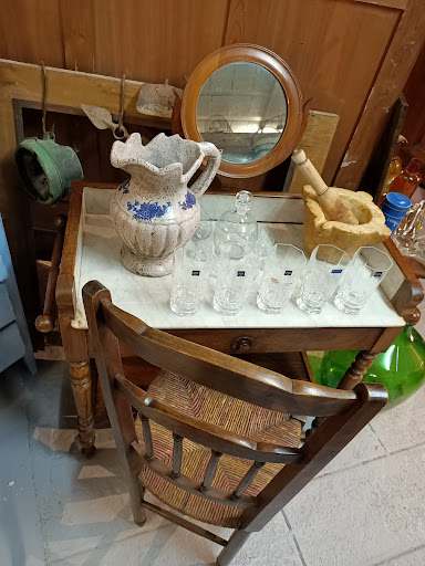 Brocante chez Corinne - Thumbnail
