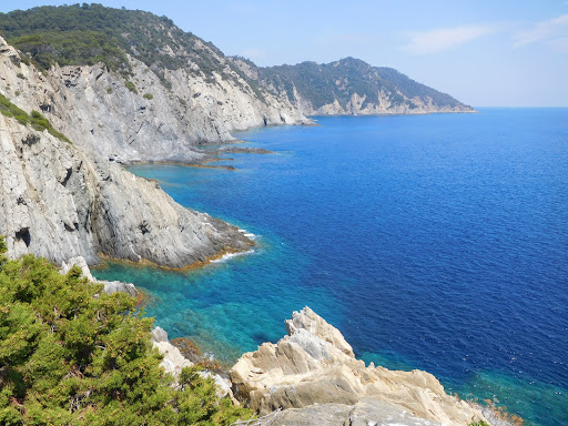 Port Cros National Park Port Cros Destimap Destinations On Map