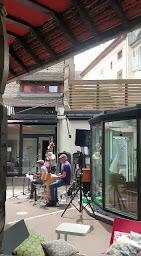 Photo n°26 de Restaurant Bistrot La Cave à Saint-Louis (Bar à vin)