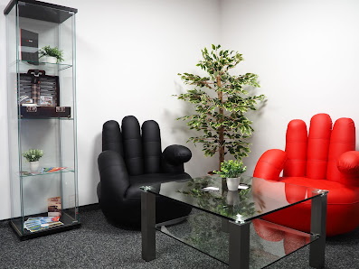unisigns GmbH Friedensstraße 32, 08523 Plauen, Deutschland