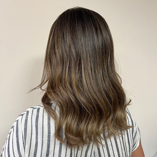 Darma Salón Peluquería y Bienestar - Thumbnail