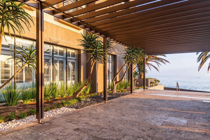 Strand Hotel by null