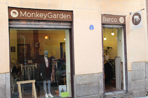Monkey Garden - Visual