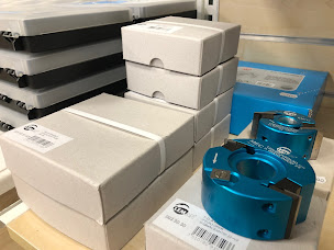 Photo n°11 de Atelier des Boiseux - Kity Rouen - Machines à Bois & Métal à Maromme (Magasin de matériel pour le travail du bois)