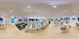 Photo n°18 de Boutique SFR Boisseuil à Boisseuil (Opérateur téléphonique)