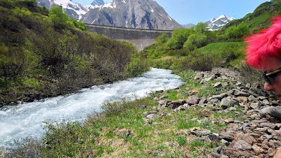 Parcheggio diga di Morasco