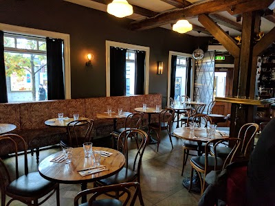 Photos of S&aelig;ta Sv&iacute;ni&eth; Gastropub