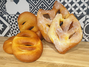 Photo n°48 de LE MOULIN DES ALPILLES - Boulangerie Pâtisseries Artisanale à Châteaurenard (Pizzas à emporter)