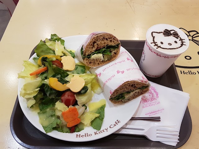 Hello Kitty Cafe