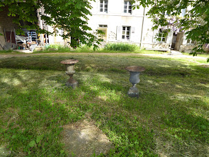 Photo n°1 de Temporis Materiaux Anciens à Trézioux (Magasin d'antiquités)