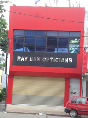 Ray Ban Opticians, Author: Sarath Wickramasinghe