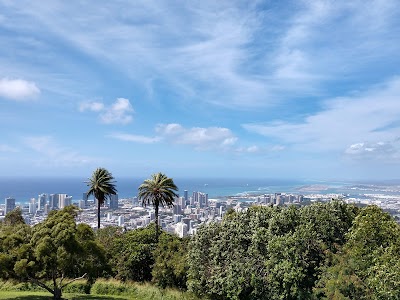 Tantalus Lookout - Puu Ualakaa State Park