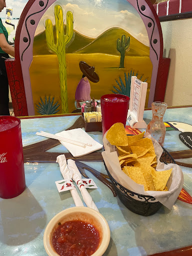 Mariachi Loco Mexican Grill & Bar - Thumbnail
