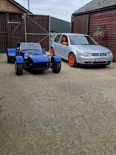 Bobby Racing - Visual