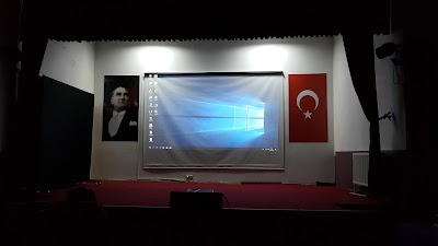 Dursun Akçam Kültür Evi