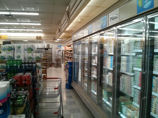 Foodland - St. Thomas Gallery - Canada
