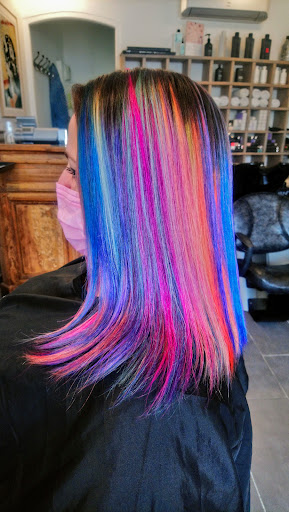 Le Petit Salon | Artisan coiffeur Gallery - France