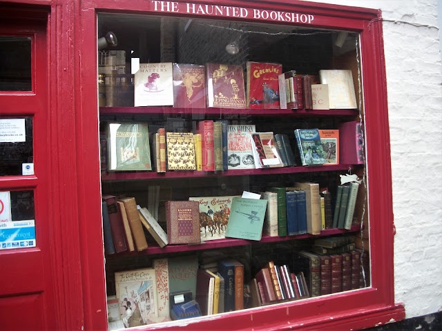 Sarah Key The Haunted Bookshop