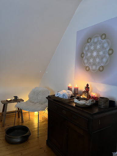 Aditya - Praxis für Ayurvedamassagen Gallery - Germany