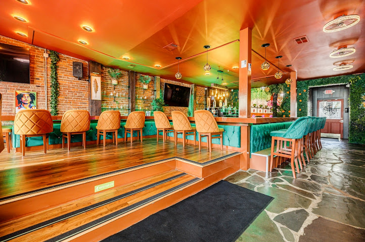 Miss Conduck by null