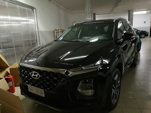 Hyundai Lovato - Thumbnail