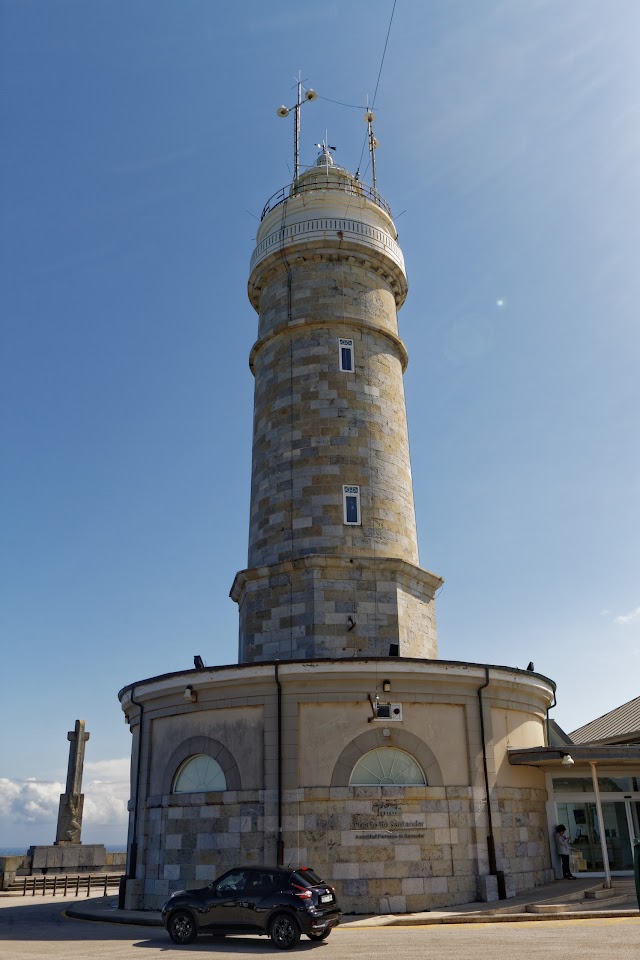 Faro de Cabo Mayor