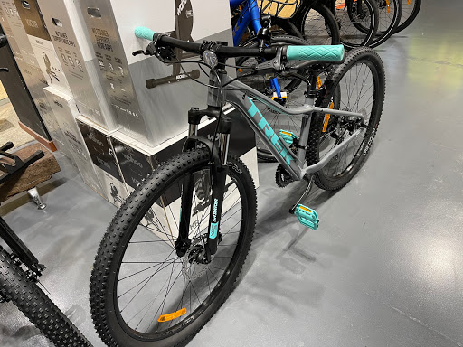 Trek Bicycle Melbourne Galleria - Thumbnail