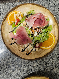 Photo n°5 de Le Cheval Blanc à Saint-Gérand-de-Vaux (Restaurant français)