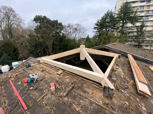 Photo de Lst structure bois à Lugos (33830)