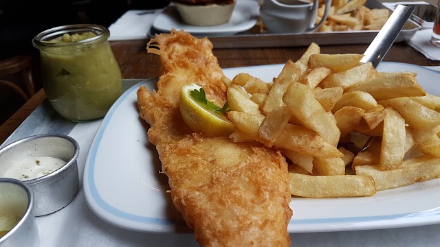 Georges Fish And Chip Kitchen